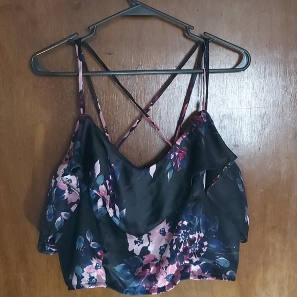 Black Floral Crop Tank